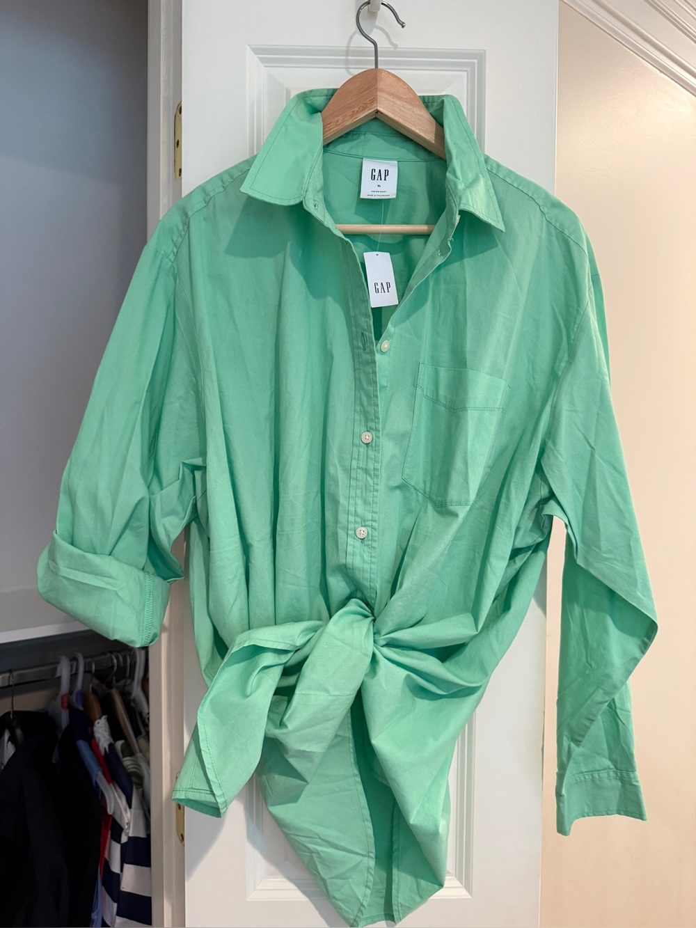 Gap Green XL button down, NWT